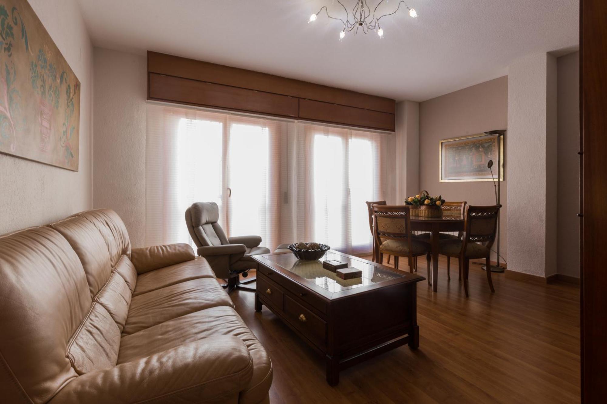 Gracia Suites - Centro Y Confort Con Parking Gratis غرناطة المظهر الخارجي الصورة
