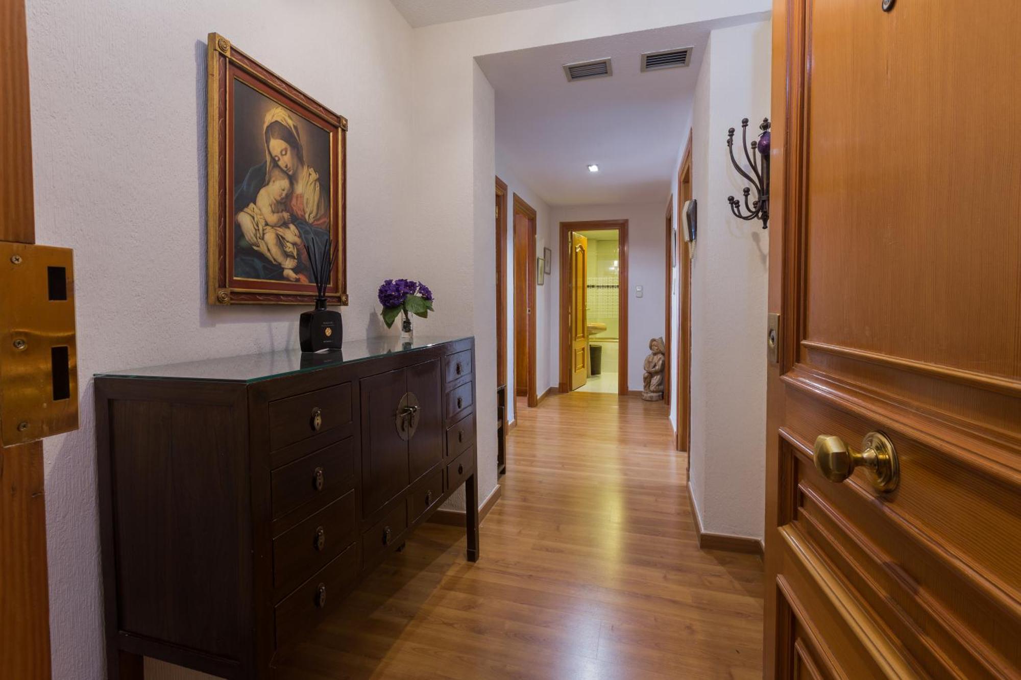 Gracia Suites - Centro Y Confort Con Parking Gratis غرناطة المظهر الخارجي الصورة